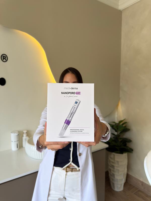 Caja del dispositivo Nanopore en la clínica Skinical